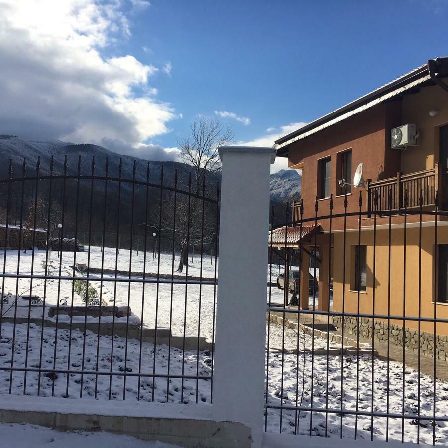 Комплекс Тянкови Къщи Varshets (Montana) Exterior foto