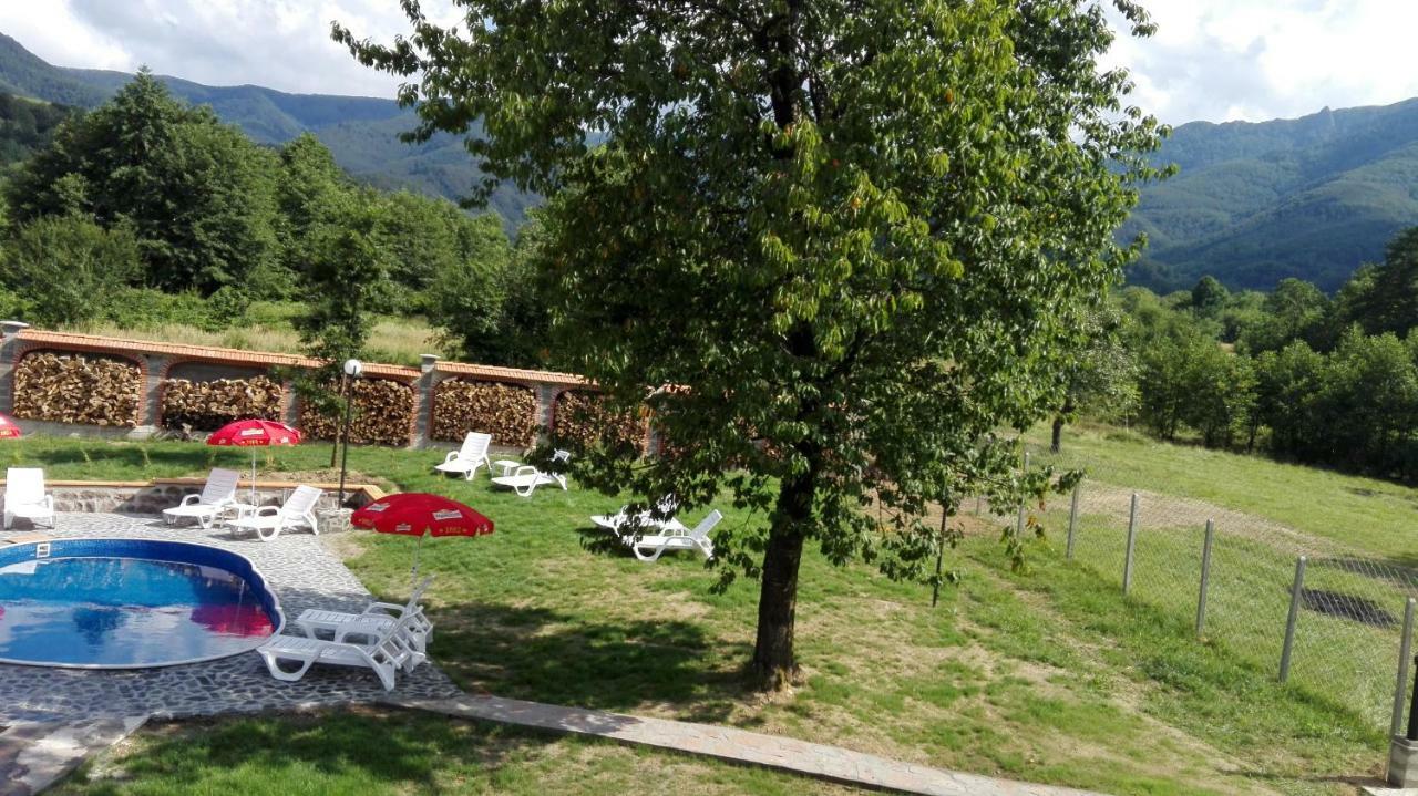 Комплекс Тянкови Къщи Varshets (Montana) Exterior foto